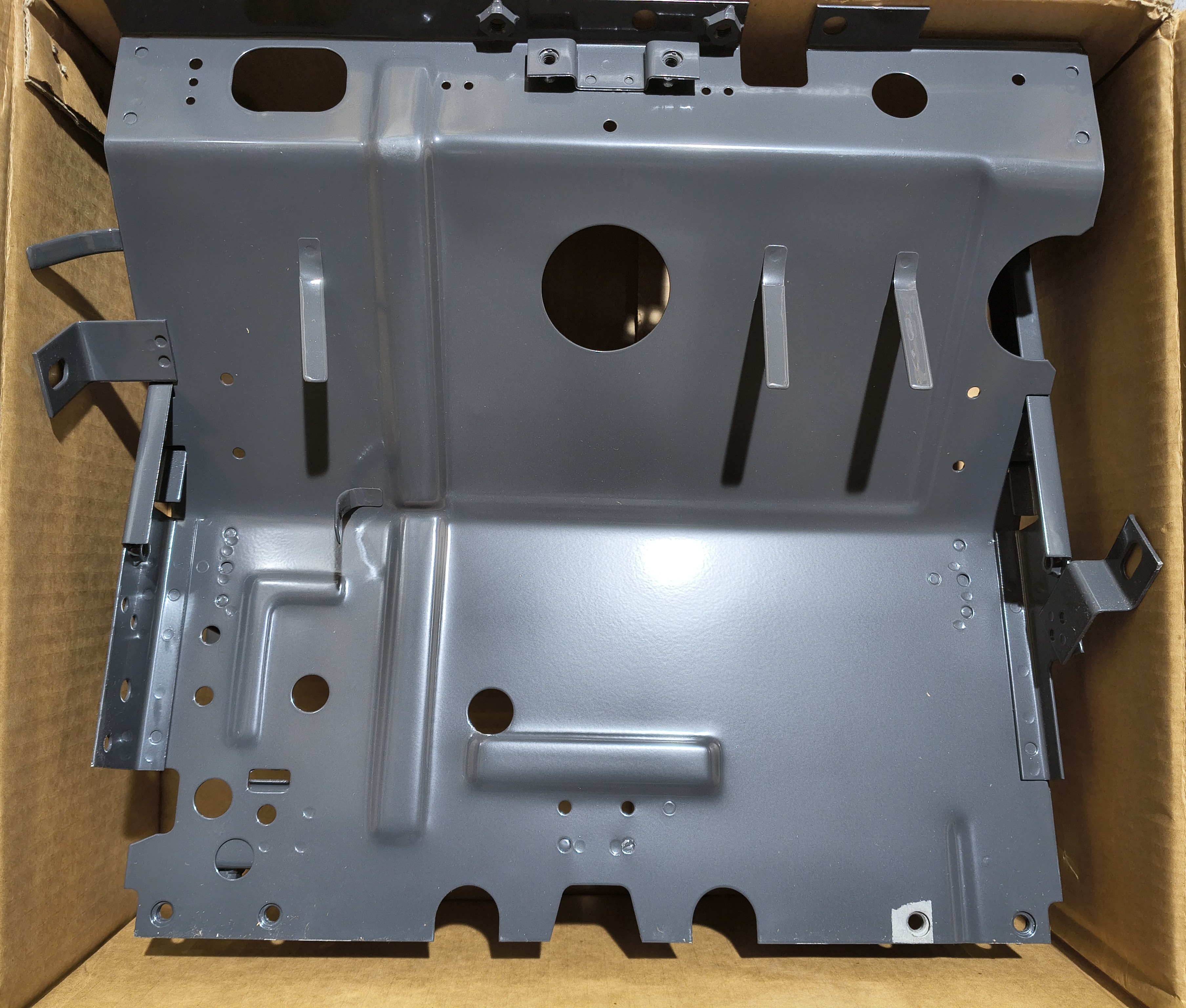 Clapetă panou parafoc Kubota 31351-99100