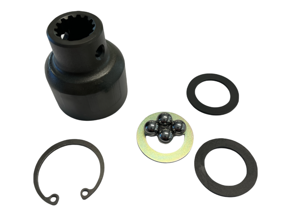 Ax cardanic, cuplaj cu bilă, Kubota: 67111-13700