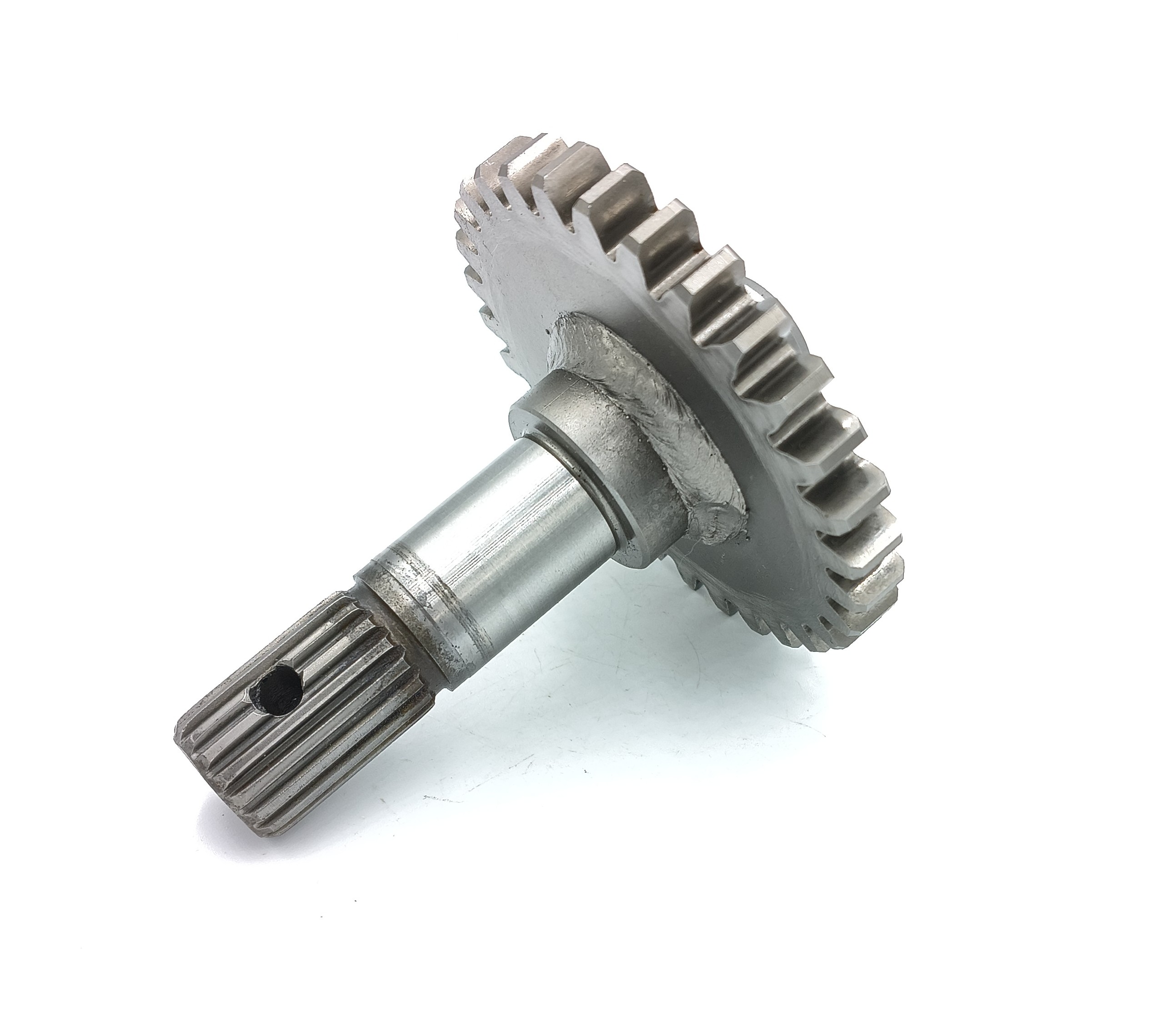 Ax pinion 30 dinți Iseki 1672-205-210-10