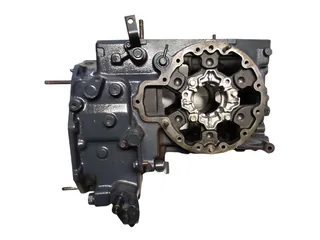 Carcasă diferențial Kubota: 34070-20400