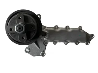 Pompă de apă Kubota: 15341-73030